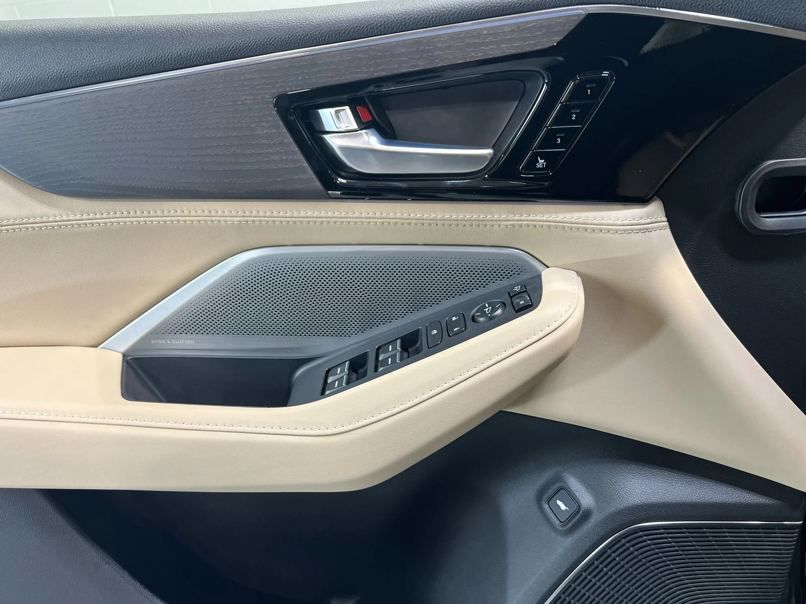 2026 Acura MDX Advance Package - Photo 15