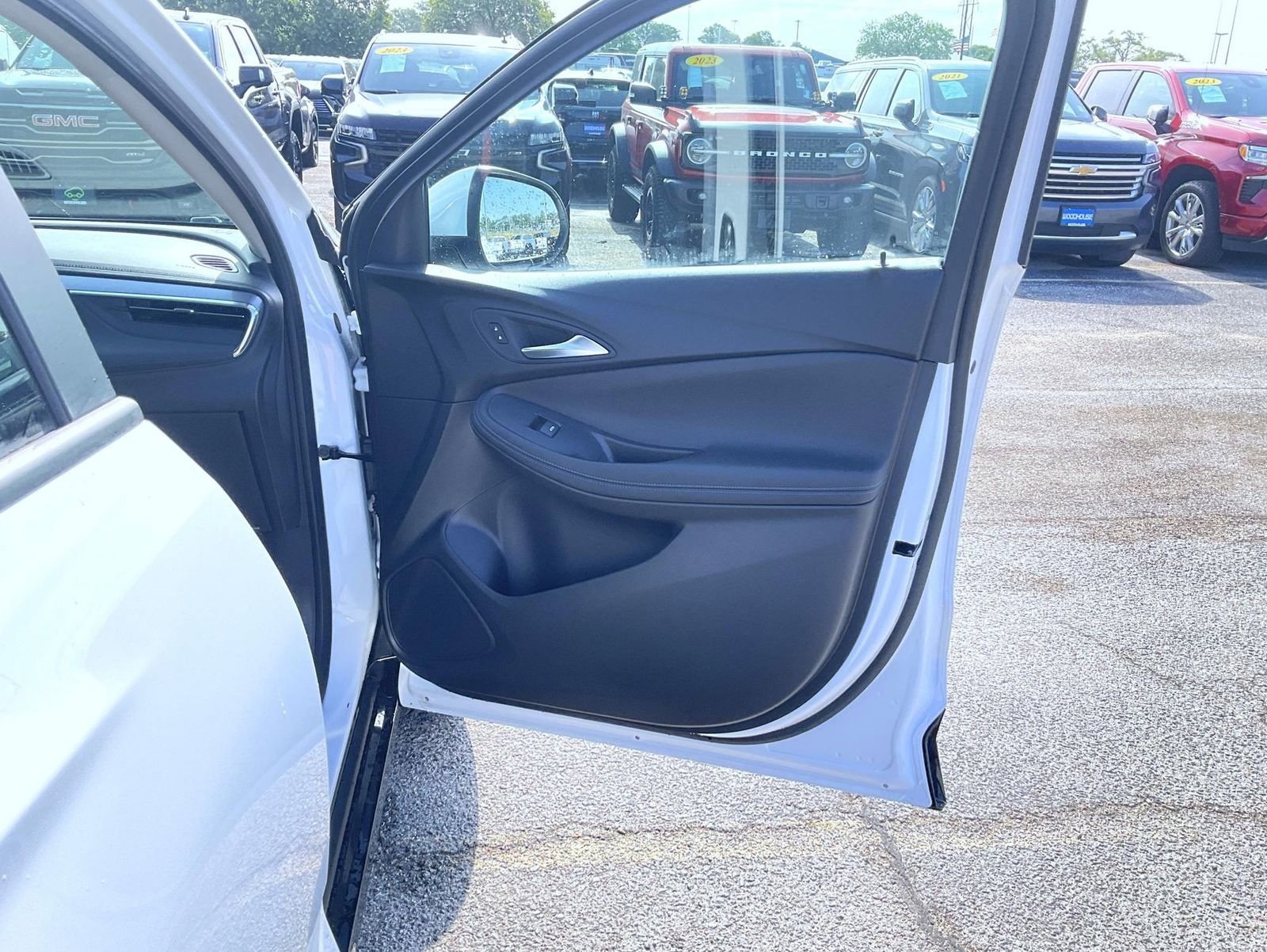 2026 Buick Encore GX Sport Touring - Photo 16