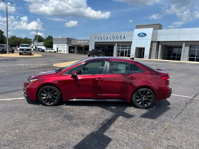 Used 2024 Red Toyota SE image 5