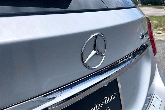 Used 2015 Silver Mercedes-Benz GLA 250 image 20