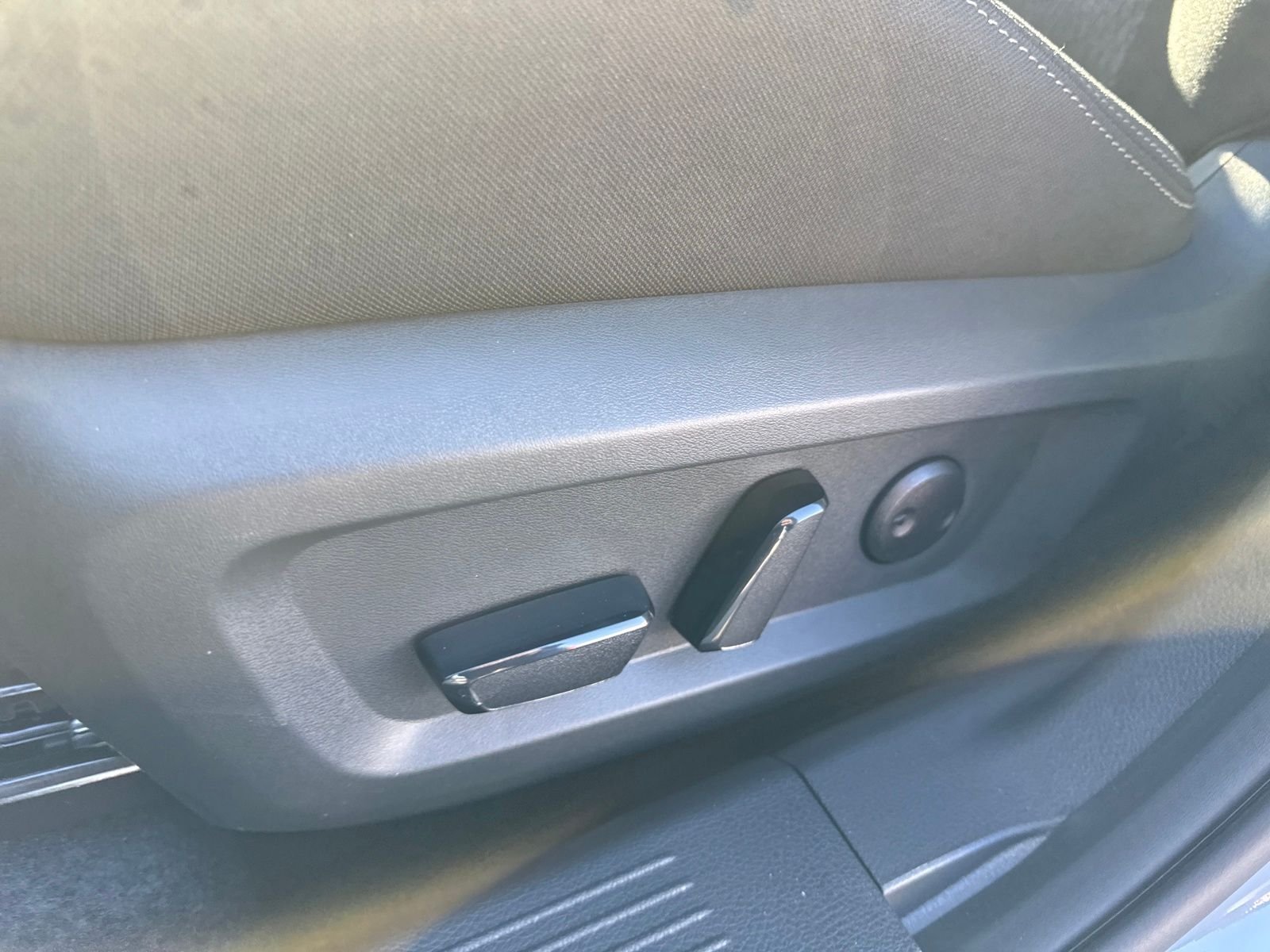 New 2026 Nissan Rogue SV 4D Sport Utility