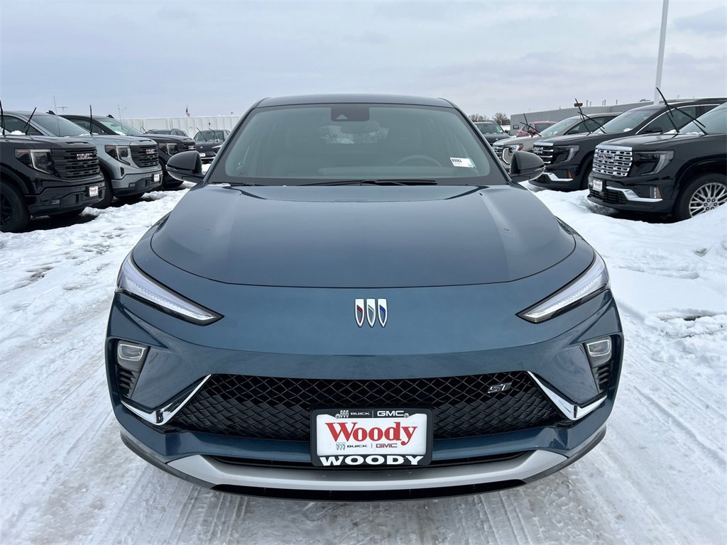 2026 BUICK ENVISTA - Image 2