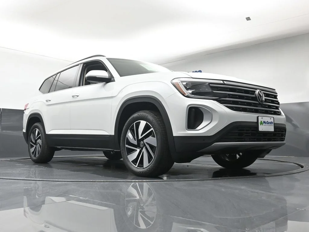 2026 Volkswagen Atlas SE w/Tech - Photo 24