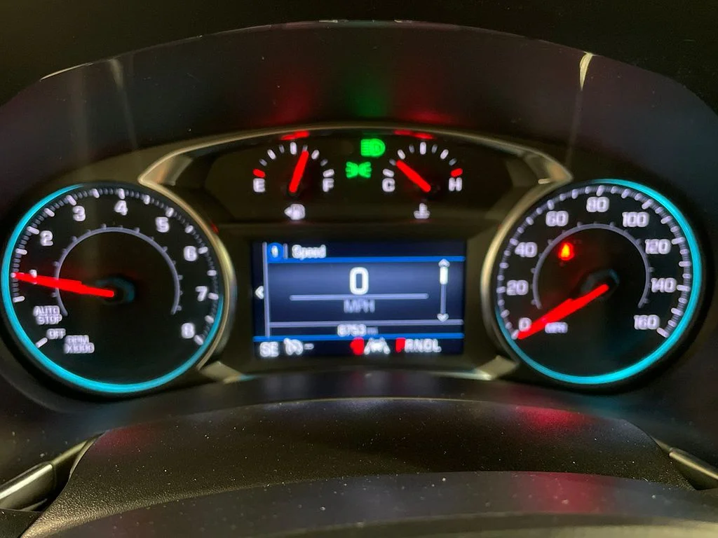 Used 2024 White Chevrolet LT image 29