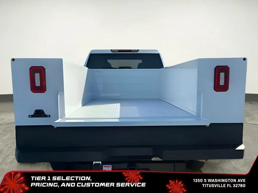 New 2026 Summit White GMC Pro image 16