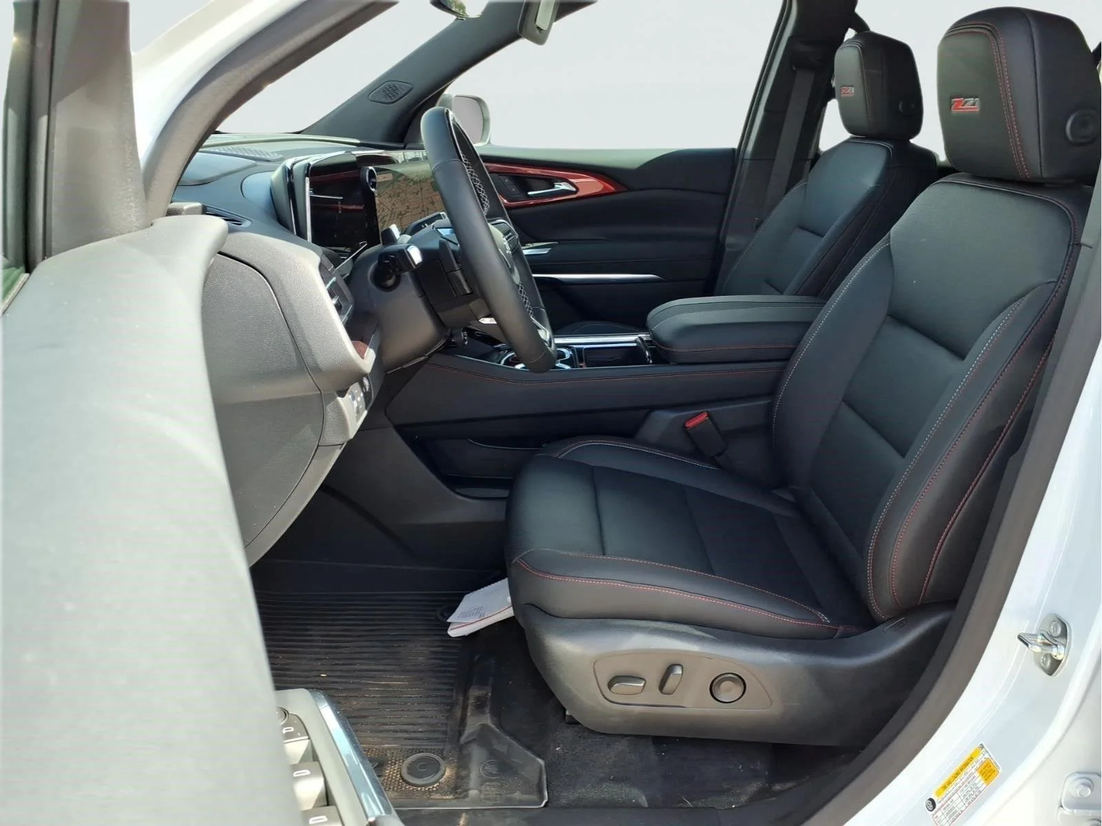 New 2026 Polar White Tricoat Chevrolet Z71 image 17