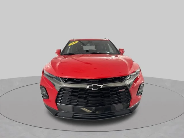 Used 2021 Red Chevrolet RS image 3