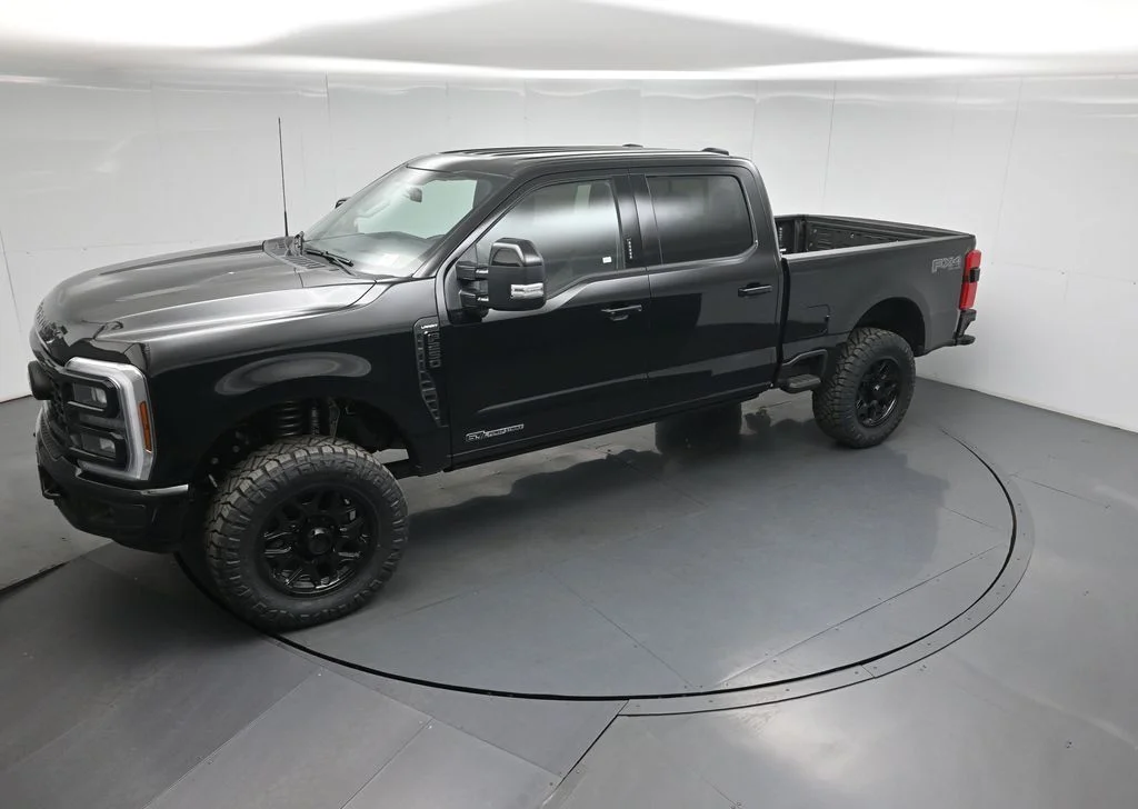 New 2026 Agate Black Metallic Ford Lariat image 43
