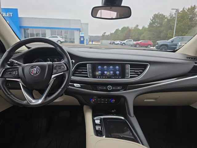 Used 2022 Summit White Buick Essence image 13