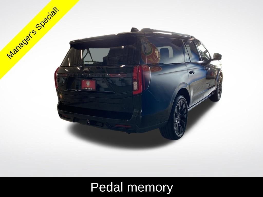 Used 2025 Black Ford Platinum image 18