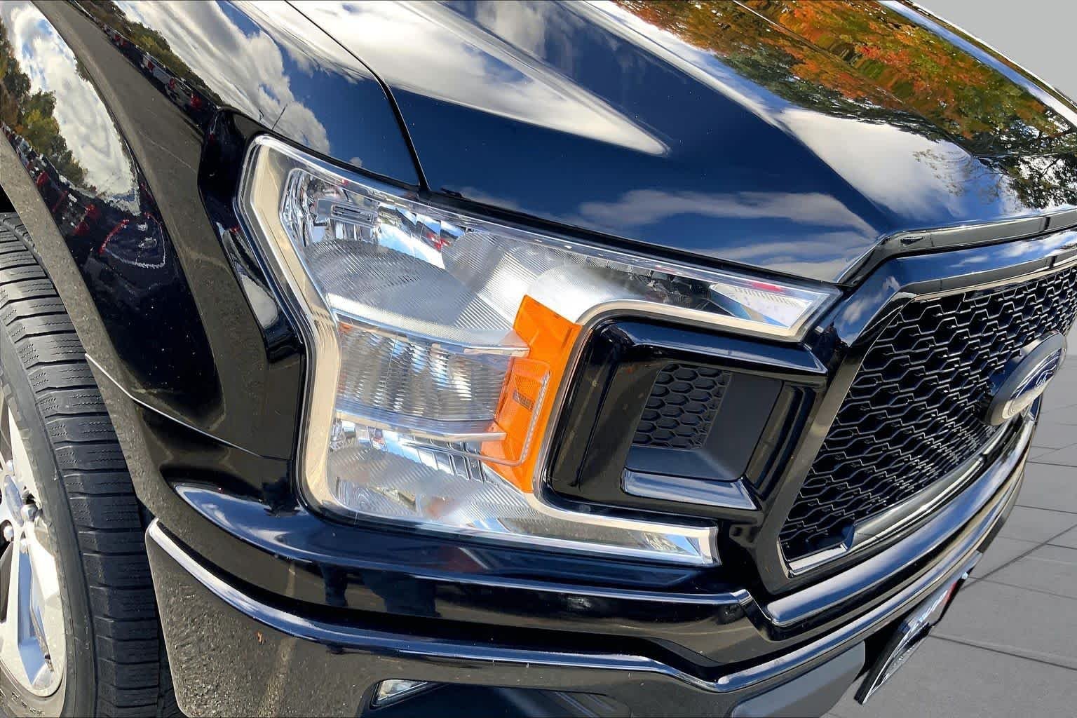 Used 2020 Agate Black Metallic Ford XL image 27