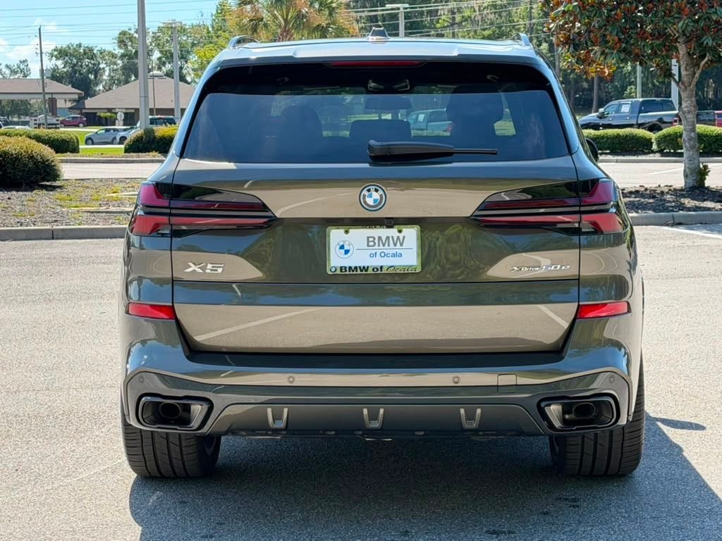 Certified Used 2026 Green BMW xDrive50e image 4