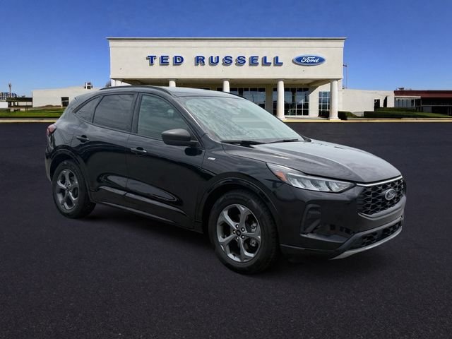 Used 2024 Black Metallic Ford ST-Line image 3