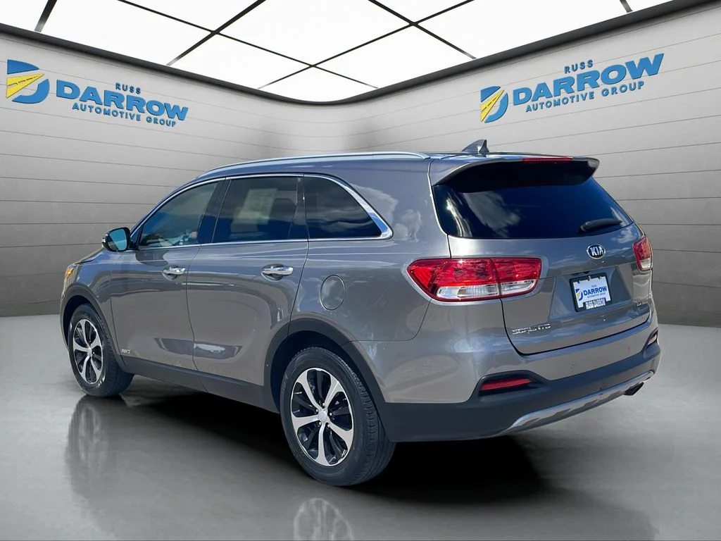 Used 2016 Silver Kia EX image 3