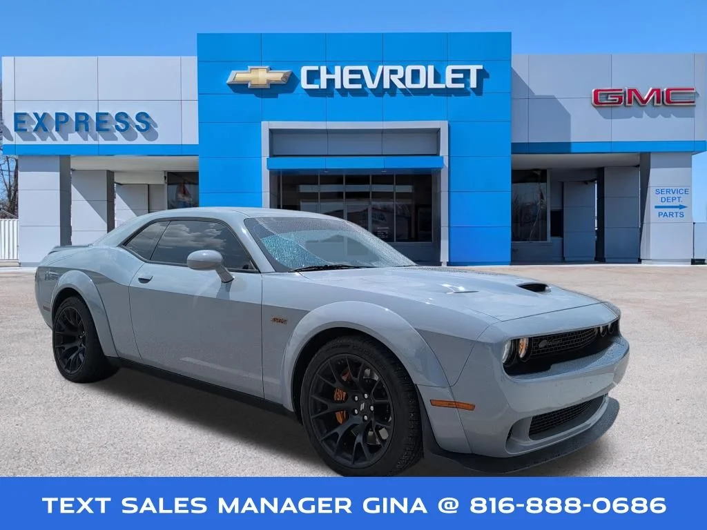 Used 2022 Gray Dodge R/T Scat Pack Widebody image 1