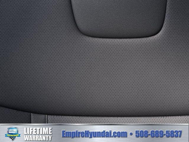New 2026 Green Hyundai SEL AWD image 17