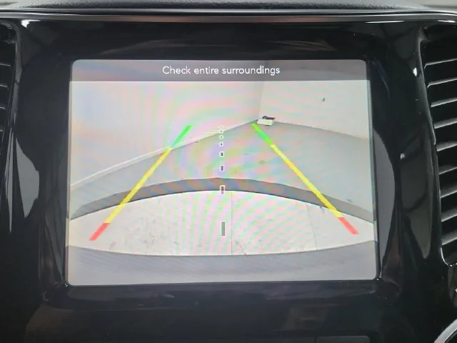 Used 2019 Gray Jeep Limited image 15