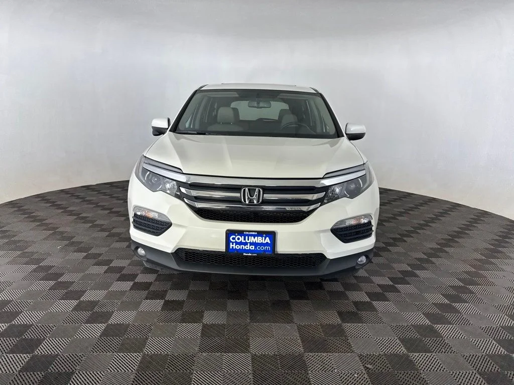 Certified Used 2018 White Honda EX-L image 2