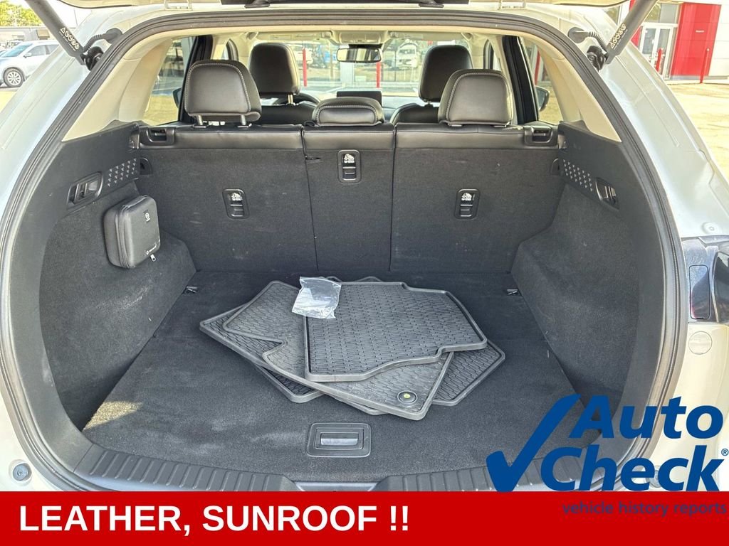 Used 2024 White Mazda 2.5 S Preferred Package image 14