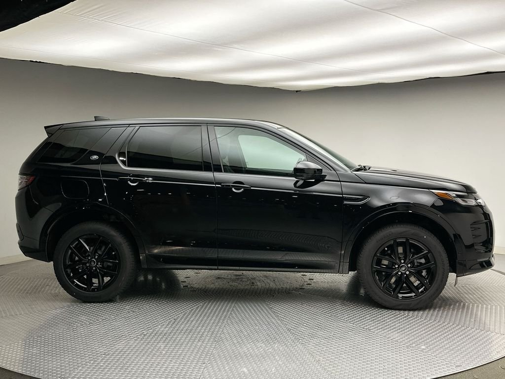 New 2026 Santorini Black Land Rover Landmark image 4