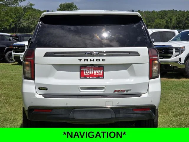 Used 2022 White Chevrolet RST image 8