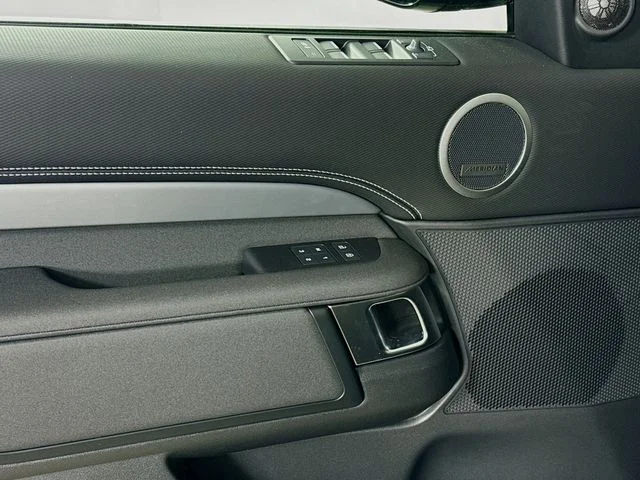 New 2026 Black Land Rover Dynamic SE image 20