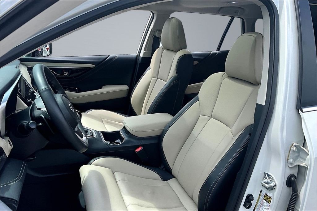 Used 2025 White Subaru Limited image 18