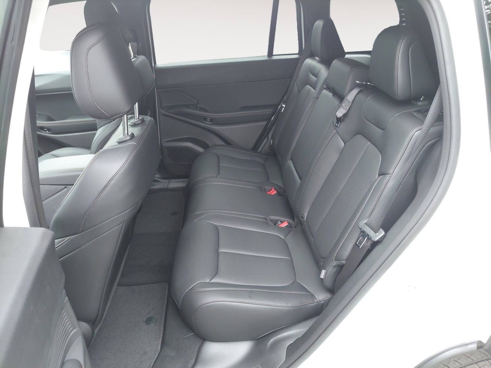 New 2026 Bright White Clearcoat Jeep Limited image 23