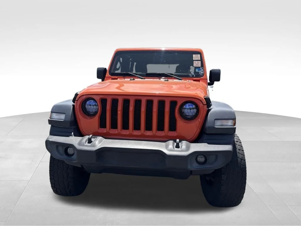 Used 2019 Orange Jeep Unlimited Sport image 3