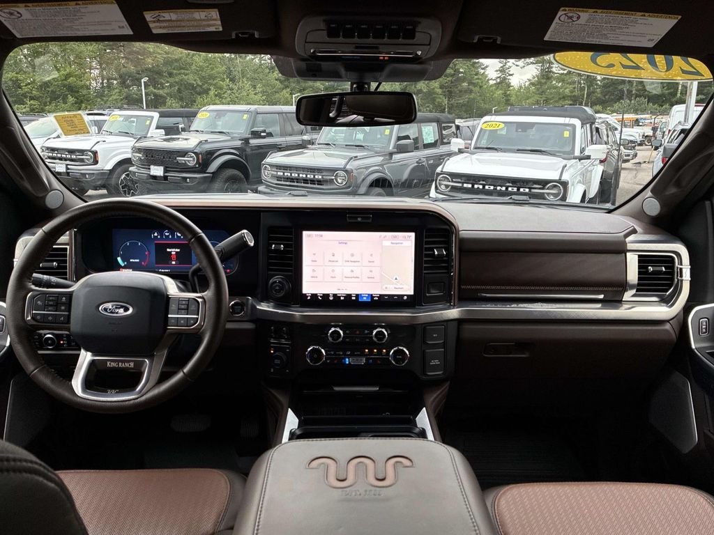Used 2025 Blue Ford King Ranch image 16