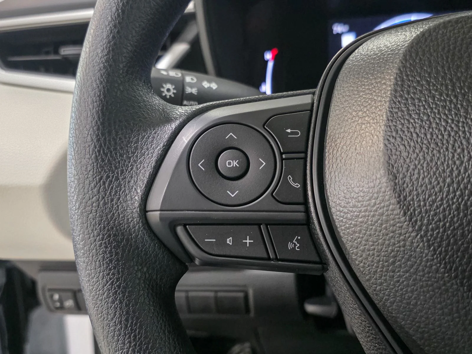 New 2026  Toyota LE image 34