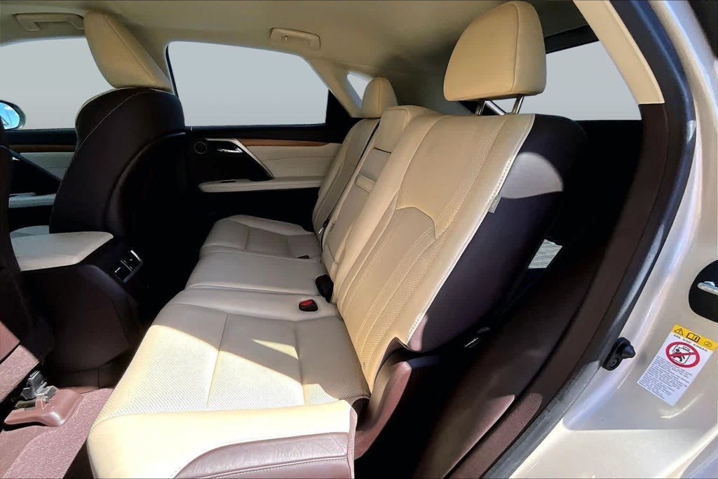 Used 2018 Beige Lexus 350 image 21
