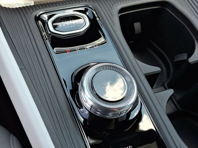 New 2026 White Jeep Laredo image 12