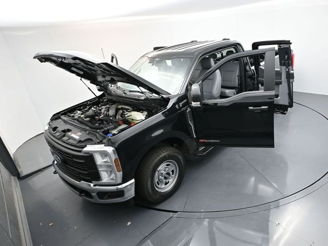 Used 2026 Black Ford XL image 36
