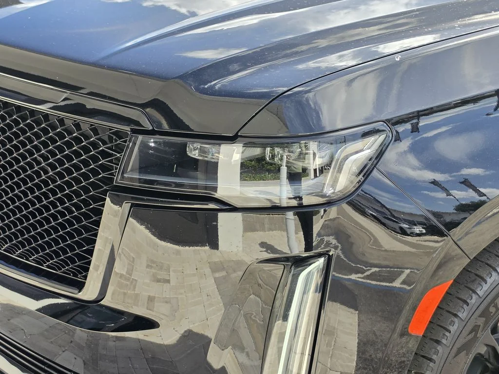 Used 2023 Black Cadillac Sport Platinum image 9