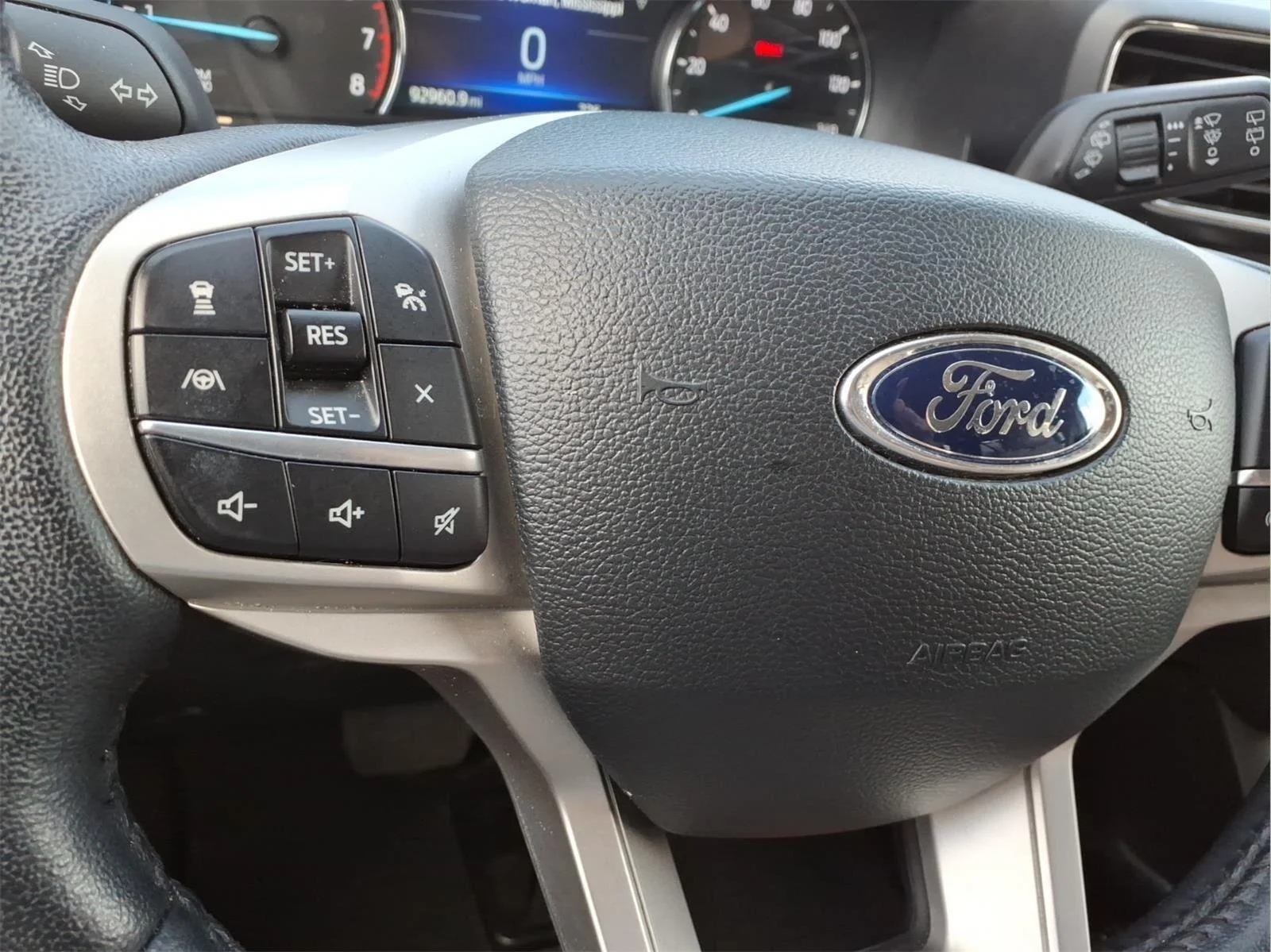 Used 2023 Agate Black Ford Limited image 18