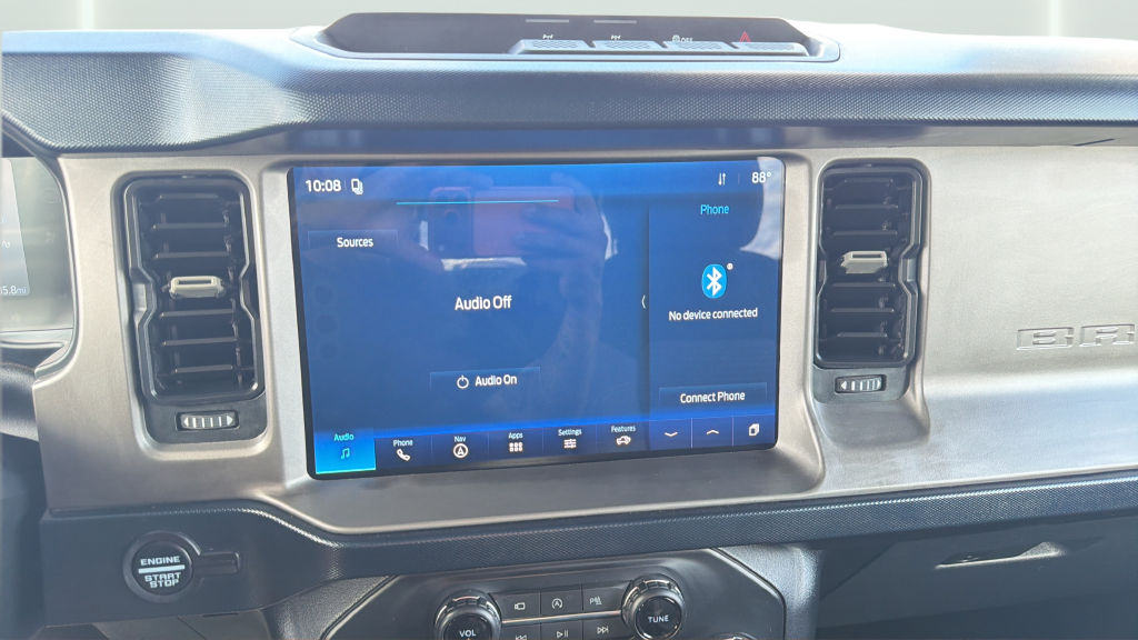 Used 2021 Blue Metallic Ford Outer Banks image 21
