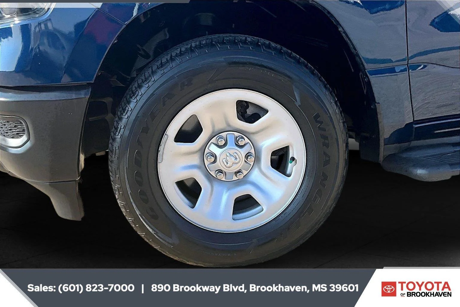 Used 2024 Patriot Blue Pearlcoat Ram Tradesman image 7