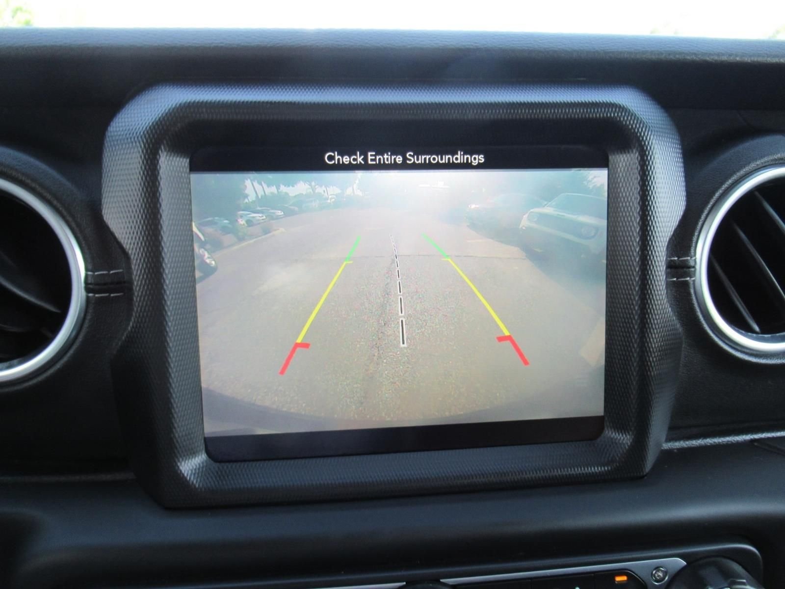 Used 2018 Blue Jeep Unlimited Sahara image 31