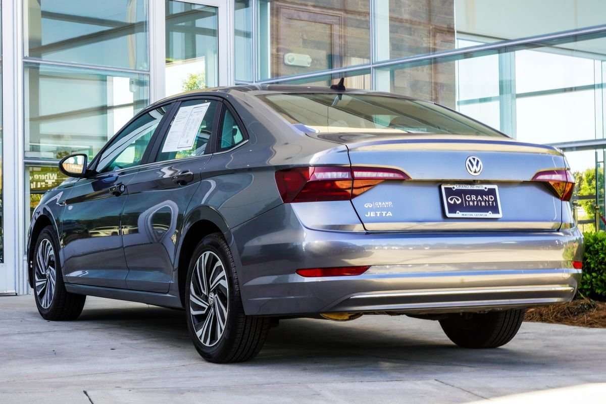 Used 2020 Gray Volkswagen SEL image 10
