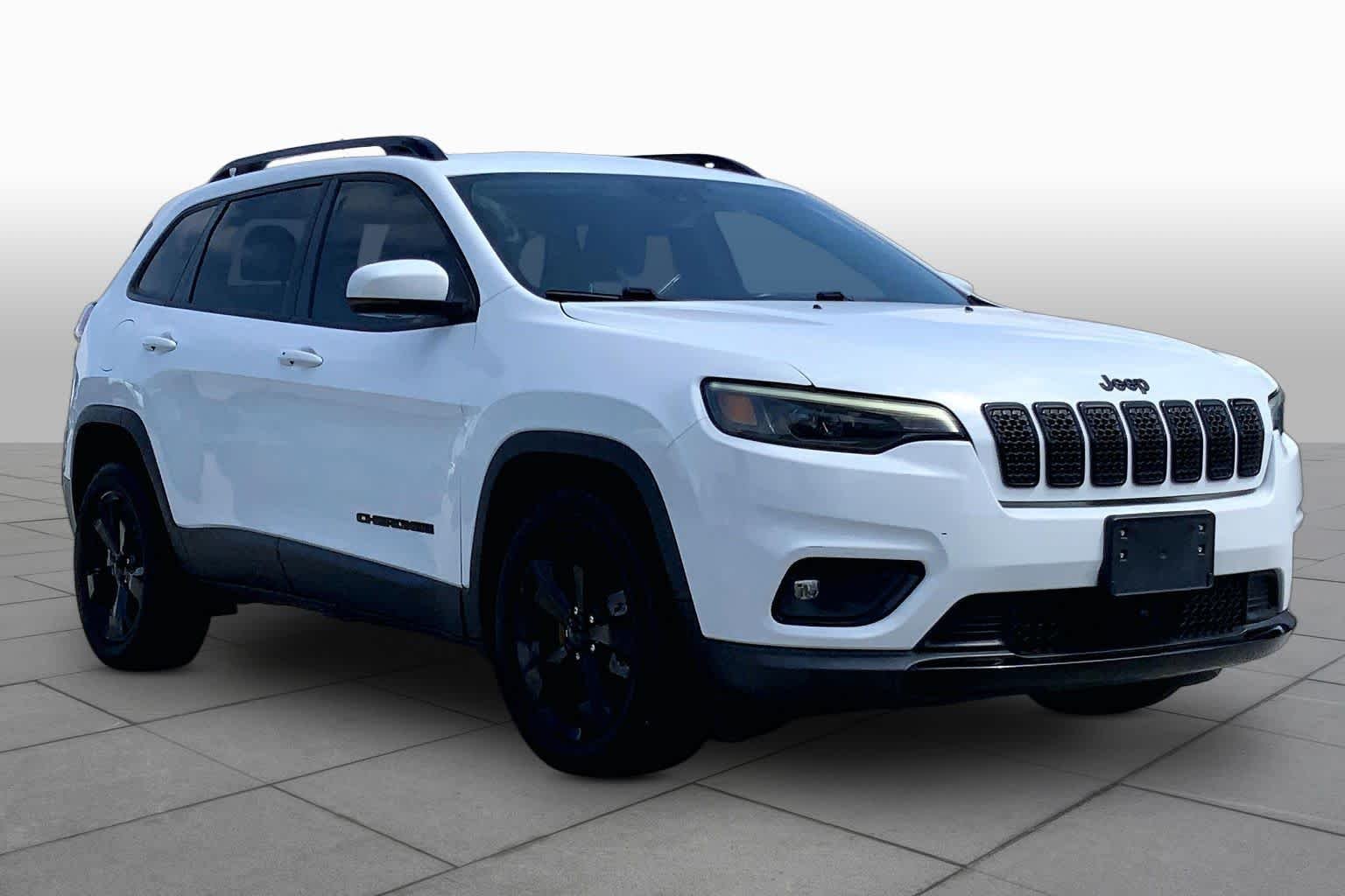 Used 2021 Bright White Clearcoat Jeep Altitude image 3