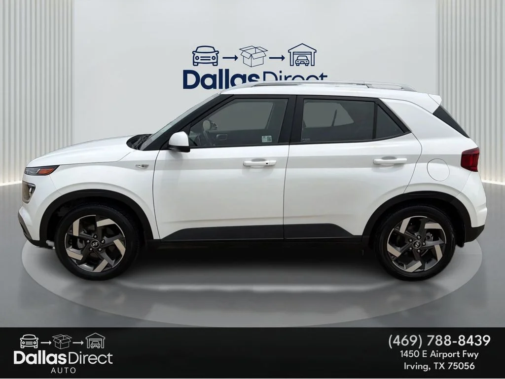 Used 2024 Lunar White Hyundai SEL image 9
