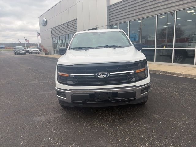 Used 2024 White Ford XLT image 2