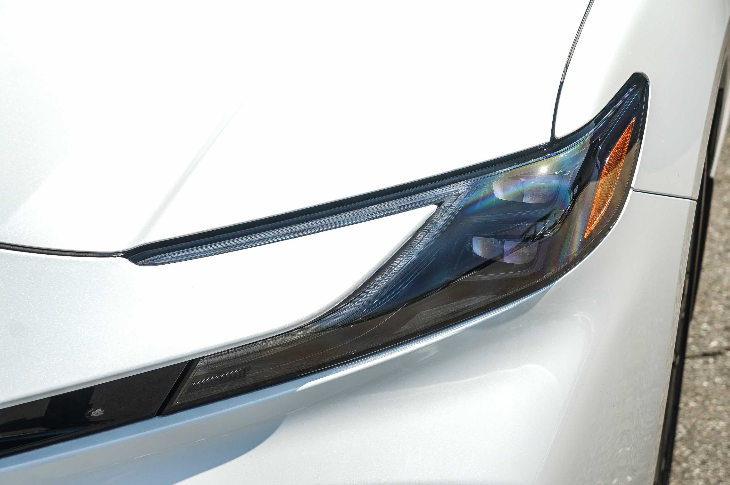 New 2026 Wind Chill Pearl Toyota XSE image 8