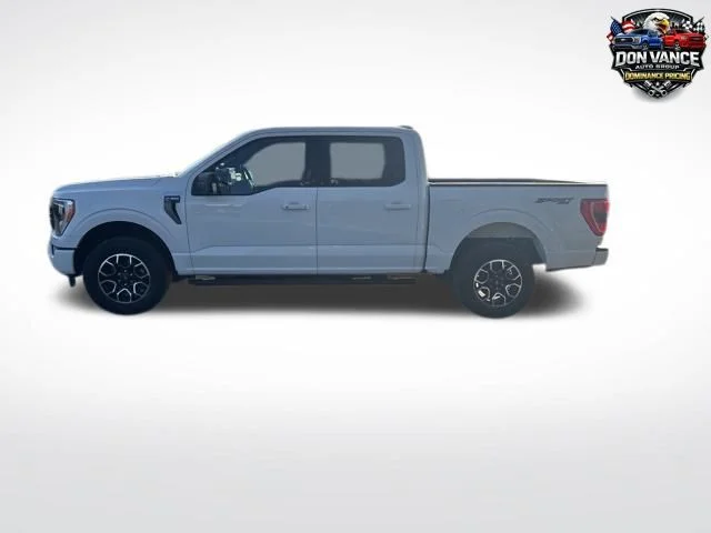 Used 2023 Blue Ford XLT image 6