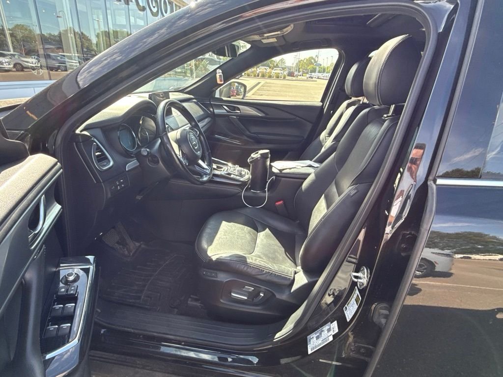 Used 2020 Black Mazda Grand Touring image 6