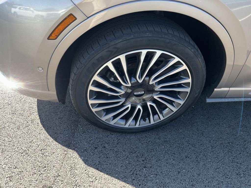 Used 2020 Brown Lincoln Reserve image 10
