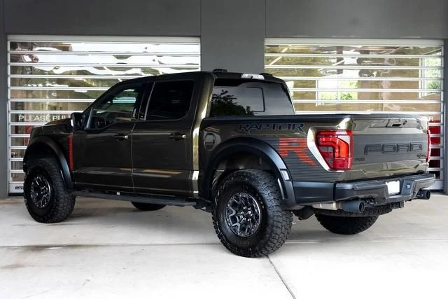 Used 2024 Shelter Green Ford Raptor image 3