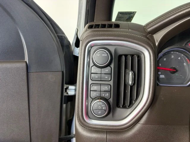 Used 2020 Silver Chevrolet LTZ image 21
