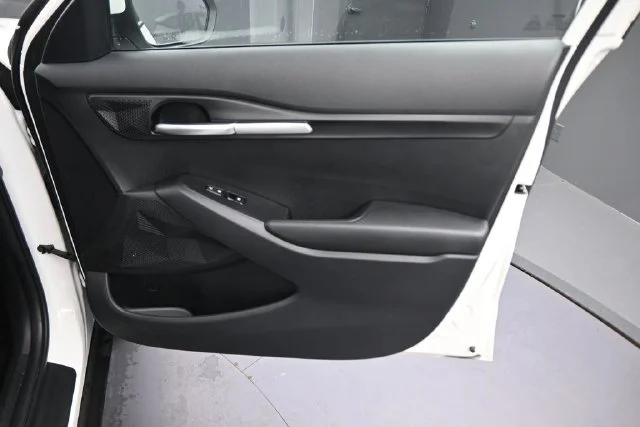 Used 2024 White Kia LX image 20